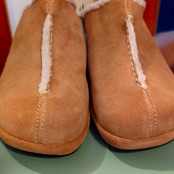 Sonoma Mules.  New.  SALE Color is like this 1st Pic   JUST LOWERED SALE   NEW - Picture 3 of 6